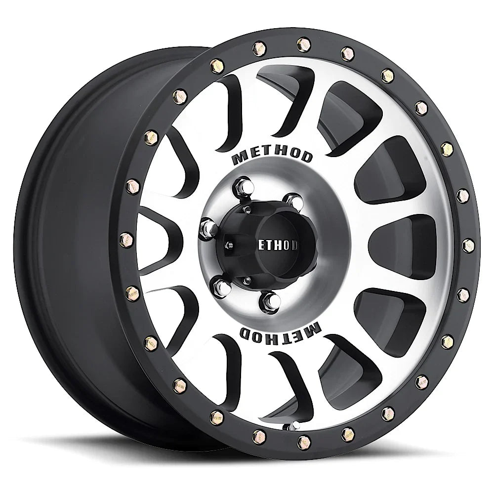 Llanta 305 Machined Black Lip 6x139.7 R18 Offset -12 mm – Method Race Wheels