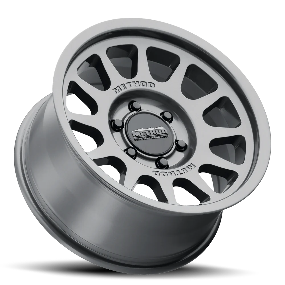 Llanta 703 Gloss Titanium 6x139.7 R17 Offset -12 mm – Method Race Wheels