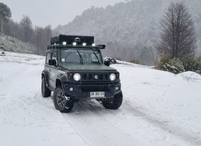 Suzuki Jimny Overland – Preparado para la aventura | $15.000.000 CLP