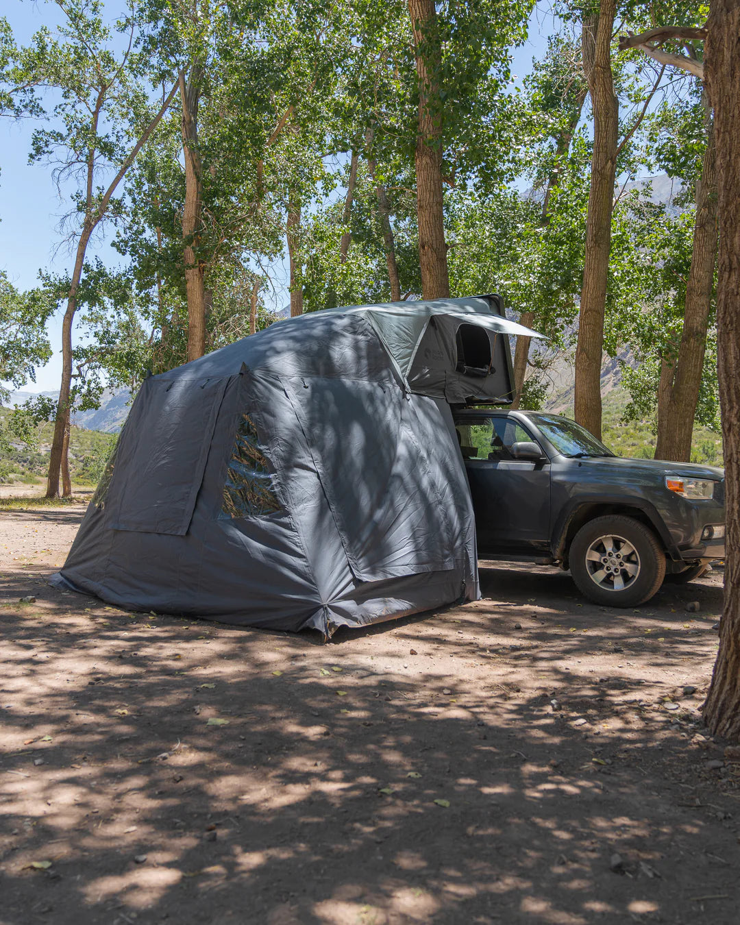 Carpa de Techo Rígida Lateral con Anexo para 4 a 5 Personas – AndesRacks
