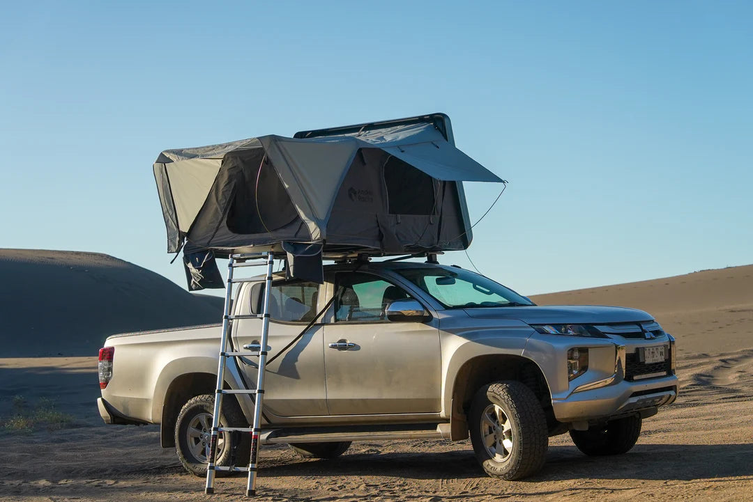 Carpa de Techo Rígida Lateral con Anexo para 4 a 5 Personas – AndesRacks