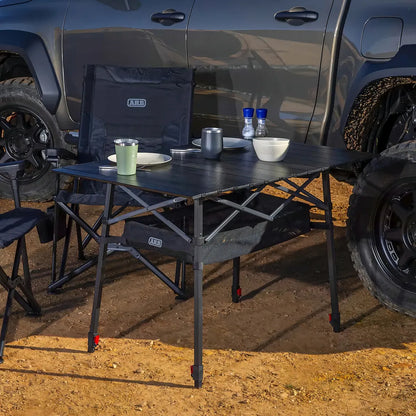 Mesa de Campíng Pinnacle de Aluminio en Negro – ARB