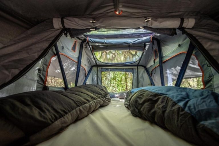 Carpa de Techo Premium para 3 a 4 Personas con Luz LED 1,8 mt – Volcano