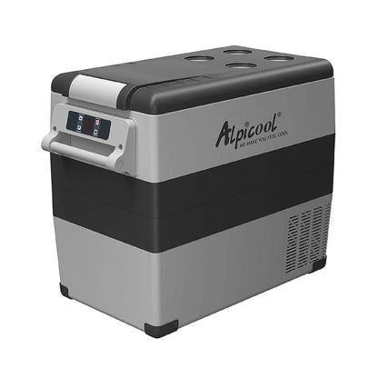 Refrigerador portátil Alpicool CF55 en color gris y negro con pantalla digital y asa para transporte