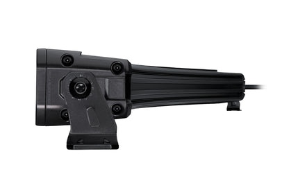 Barra LED Hella para iluminación OffRoad con diseño resistente y soporte ajustable lateral