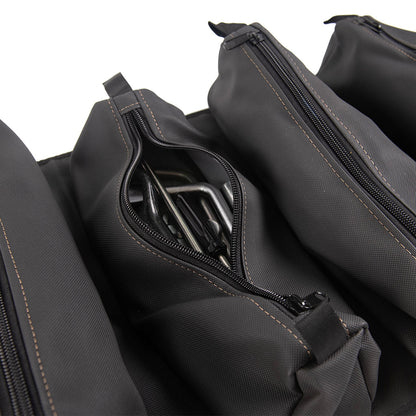 Bolso Roller de Herramientas Goubet en color negro con múltiples compartimentos y cierres de cremallera