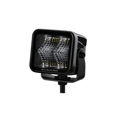 Faro LED Hella Black Magic para iluminación OffRoad con diseño compacto y negro