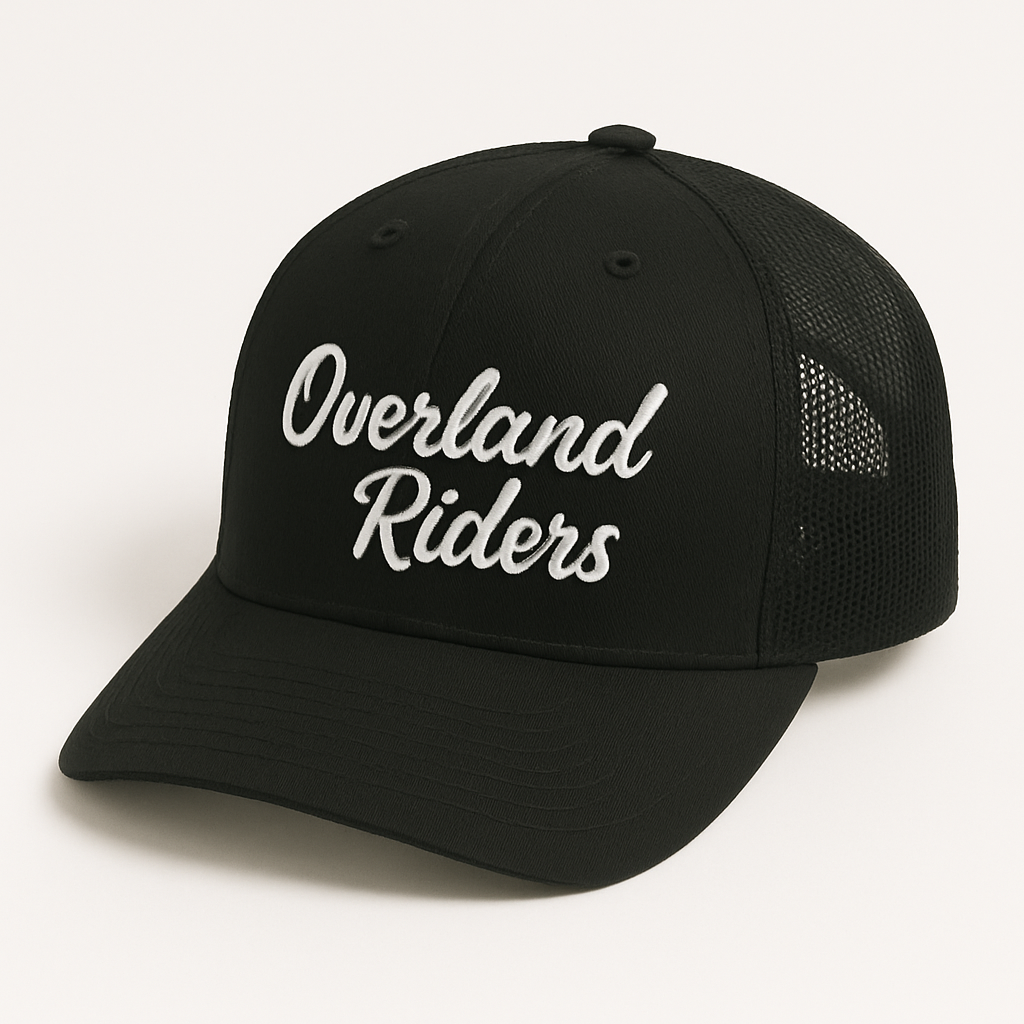 Jockey Estilo Camionero con Logo Bordado Blanco - Overland Riders