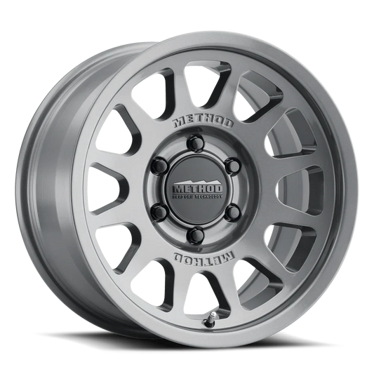 Llanta 703 Gloss Titanium 6x139.7 R17 Offset -12 mm  – Method Race Wheels
